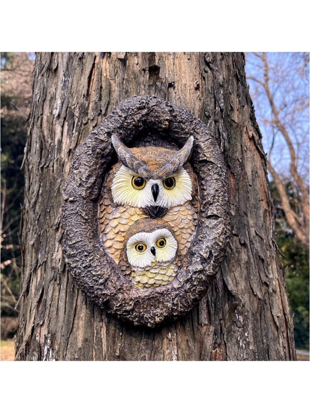Resin Owl Mum & Baby Tree Hugger - Charming Outdoor Garden Décor Statue 9.5